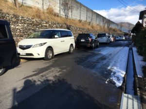 上社初詣の路駐